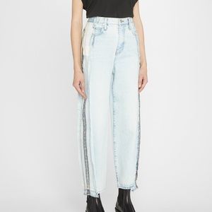 NWT Frame Ultra High Rise Barrel Jeans, Size 26